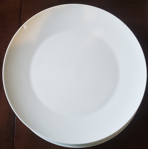 Plates- Set of 12 - Picture 14 of 15